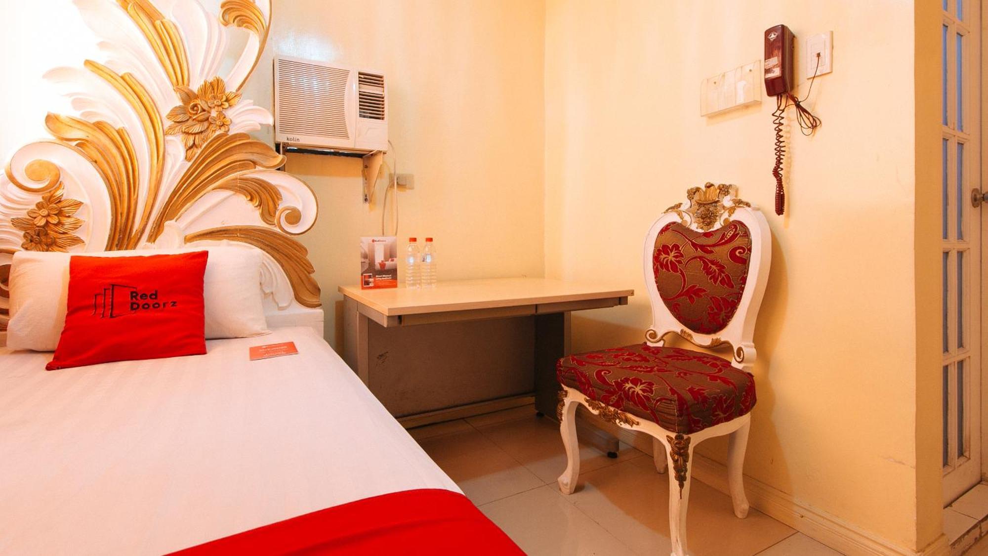 Reddoorz At Manila Venetian Hotel מראה חיצוני תמונה