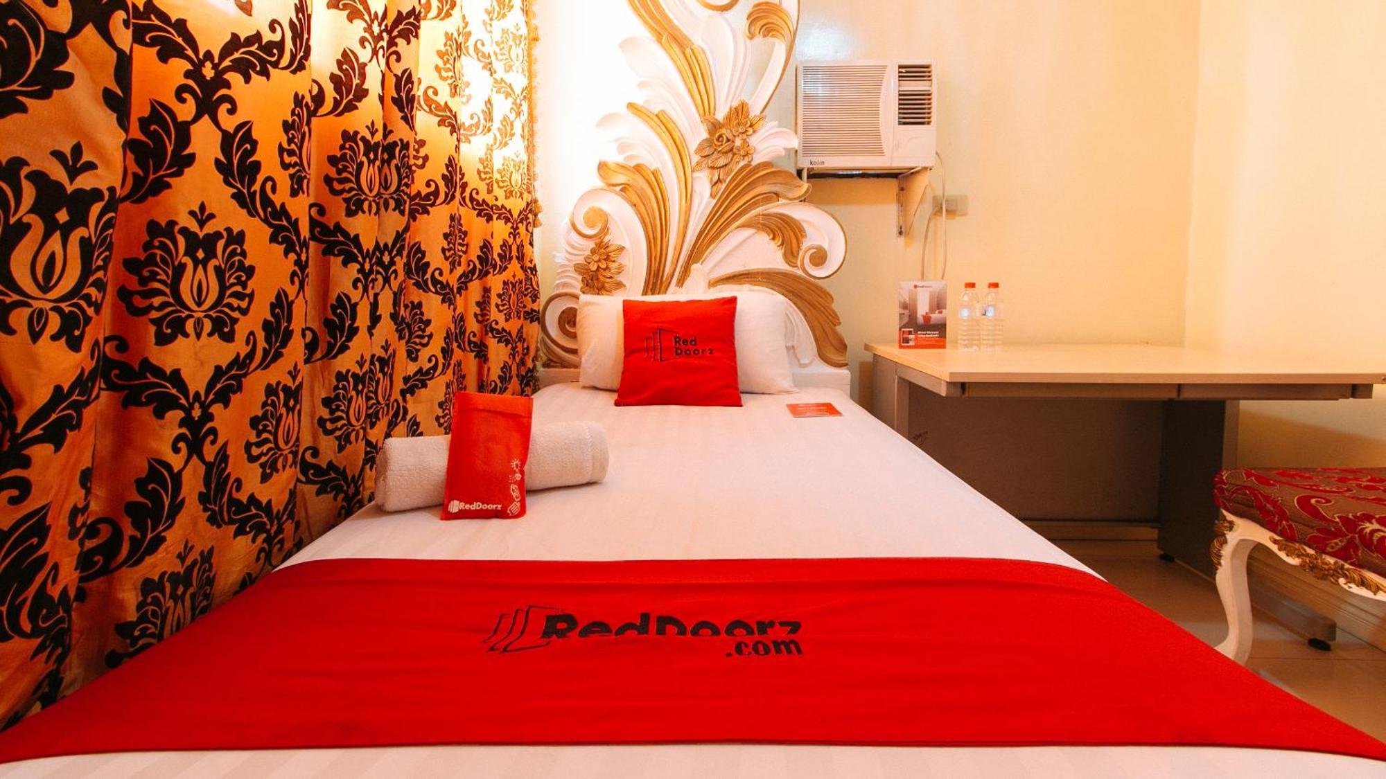 Reddoorz At Manila Venetian Hotel מראה חיצוני תמונה